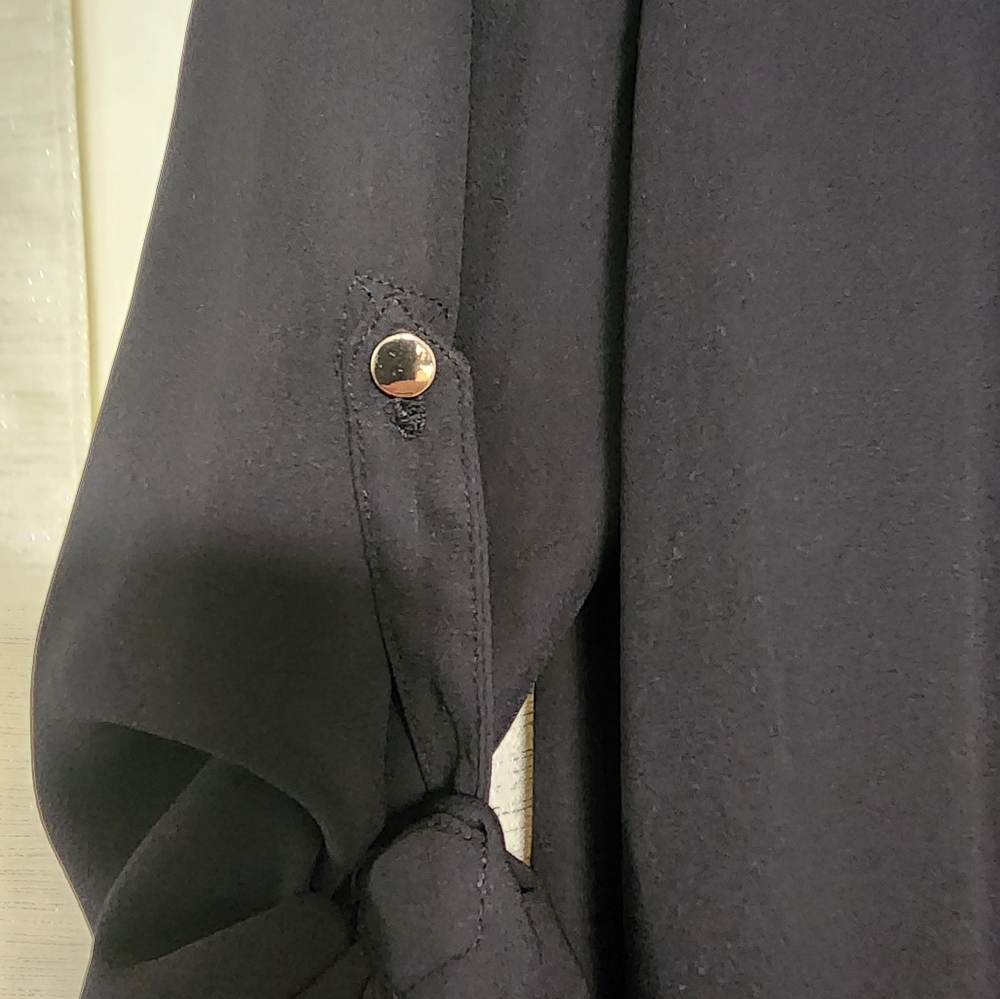 **SOLD**Carmen Marc Valvo black studded top (L) - Picture 10 of 12